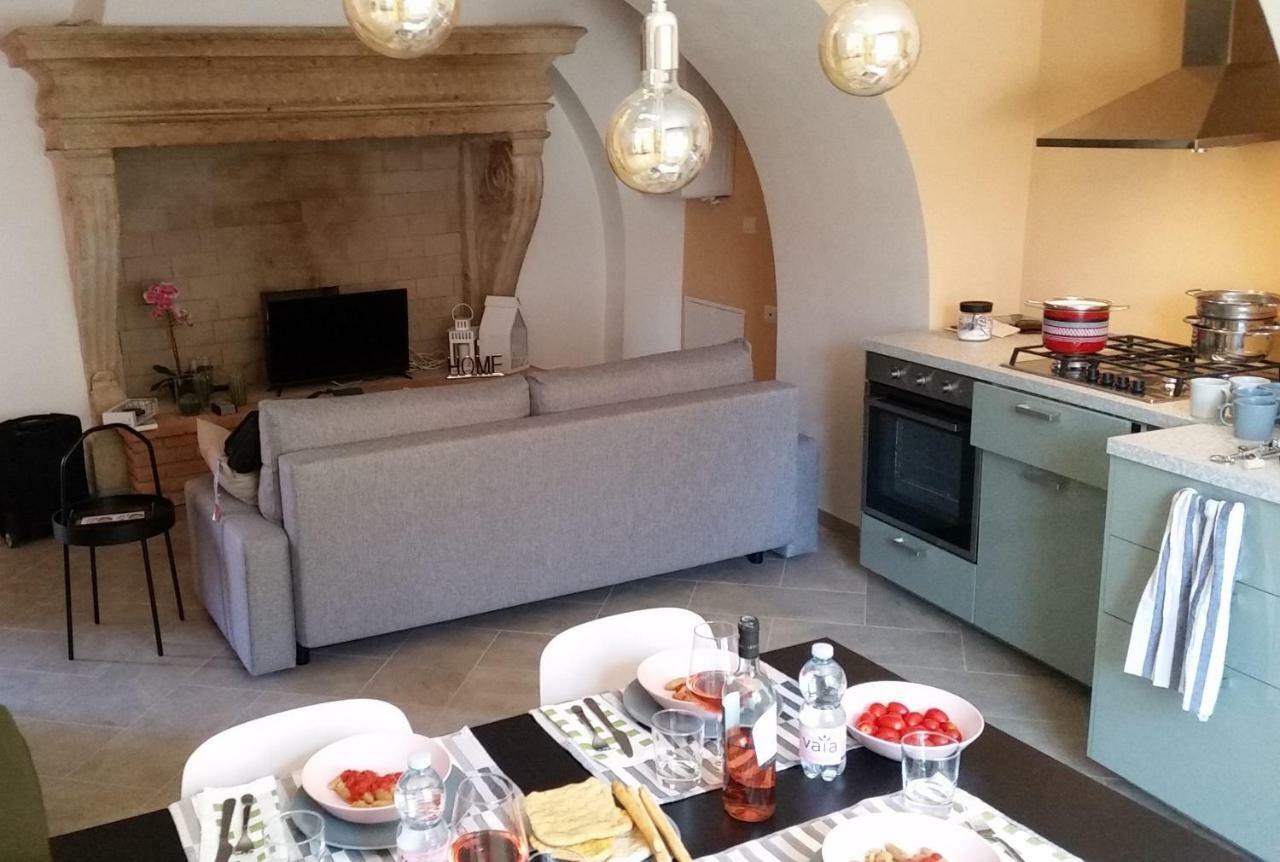 La Casa Di Edone Apartment มอนซามบาโน ภายนอก รูปภาพ